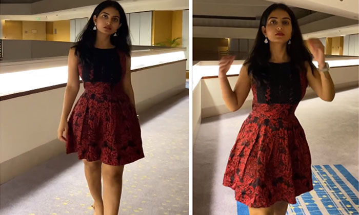  Wow Ananya Nagala Is Crazy In A Short Gown Is She So Beautiful Ananya Nagala, Sh-TeluguStop.com