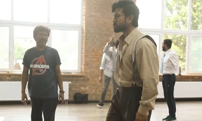  Choreographer Prem Rakshit Reveals The Difficulty Behind Filming Natu Natu Song-TeluguStop.com