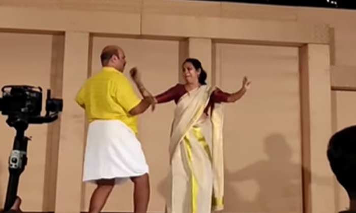  Even In Old Age, The Couple Impressed By Dancing, Viral Video, Viral News, Trend-TeluguStop.com