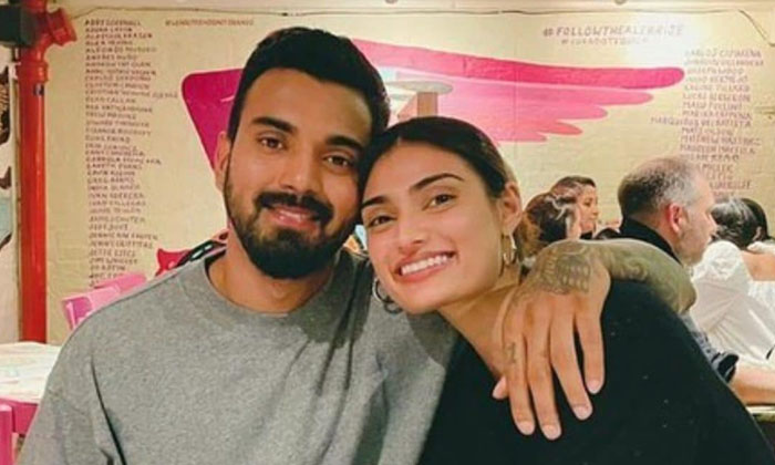 Telugu Athiya Shetty, England, Kl Rahul, Love Story, Bollywood-Latest News - Tel