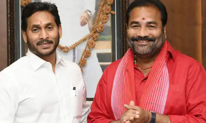  Nellore Mla Kotamreddy Sridhar Reddy Meeting With Cm Ys Jagan,cm Ys Jagan,mla K-TeluguStop.com