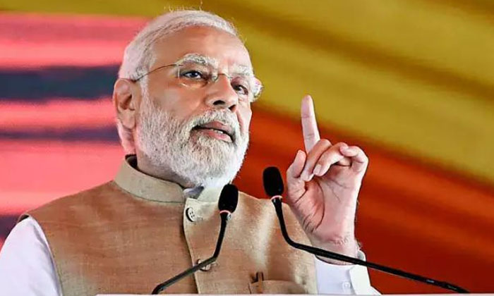 Indian Diaspora Make In India’s Brand Ambassadors: Pm Narenedra Modi At Pravas Indian Diaspora Make In India’s Brand Ambassadors: Pm Narenedra Modi At Pravas-TeluguStop.com