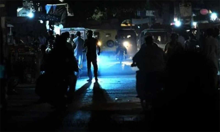  Pakistan In Darkness Severe Power Problems Details, Pakistan, Pakistan Power Cri-TeluguStop.com