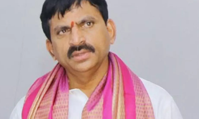  Ponguleti Into Bjp! Not Then When , Bjp, Trs , Brs, Telangana, Ponguleti Sriniva-TeluguStop.com