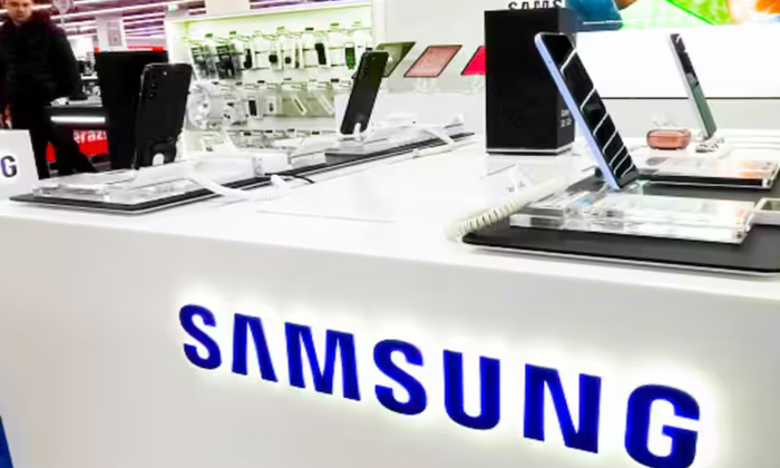  Samsung Becomes Top Smartphone Brand In India,samsung,smartphone, Smartphone Mar-TeluguStop.com