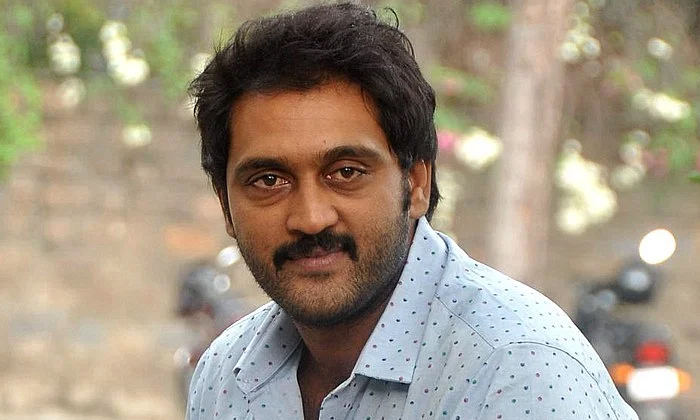  Actor Ajay Revealed Shocking Incident Vikramarkudu Movie Shooting Details, Actor-TeluguStop.com