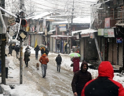  After Two Days Of Rain & Snow Weather Improves In Kashmir-TeluguStop.com
