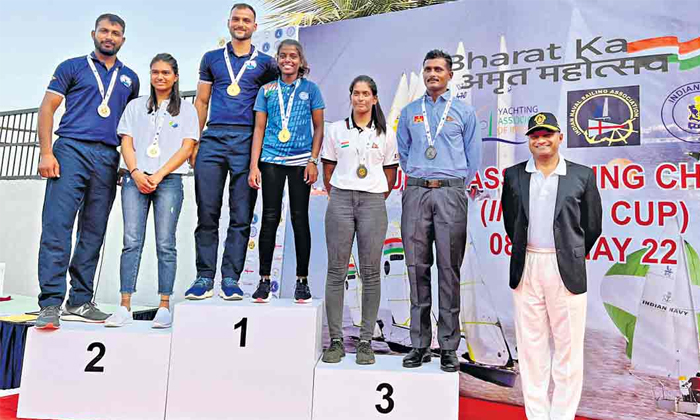  Anand Mahindra Shares Inspirational Story Of Telangana Sailor Preethi Kongara De-TeluguStop.com