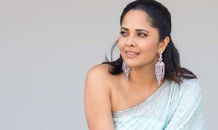  Anchor Anasuya Shocking Comments Goes Viral In Social Media Details Here ,anasuy-TeluguStop.com