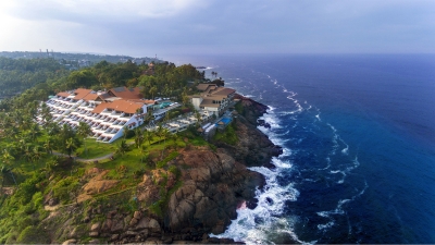  As Iconic Kovalam Hotel Marks Golden Jubilee, Scholarships Worth Rs 10 Mn Announ-TeluguStop.com