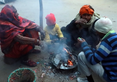  At 2.2, Delhi Records Coldest Day Of Season-TeluguStop.com