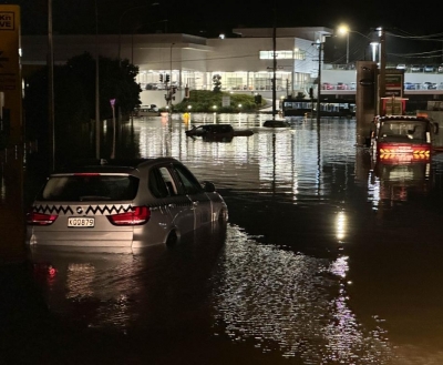  Auckland Mayor Warns Of ‘more Dangerous’ Severe Weather-TeluguStop.com