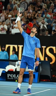  Australian Open: Djokovic Trounces Alex De Minaur To Set Up Quarterfinal Clash W-TeluguStop.com