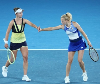  Australian Open: Krejcikova, Siniakova Clinch Second Straight Title In Melbourne-TeluguStop.com