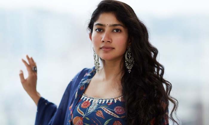 Telugu Naturalsai, Sai Pallavi, Saipallavi, Tollywood-Movie