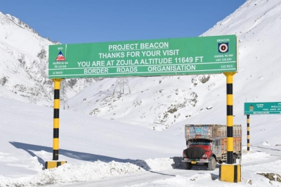  Bro's Efforts Ensure Record Extended Opening Of Zojila Pass-TeluguStop.com