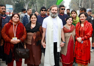 Disagree With Digvijaya Singh’s Remark On Surgical Strikes: Rahul Disagree With Digvijaya Singh’s Remark On Surgical Strikes: Rahul-TeluguStop.com