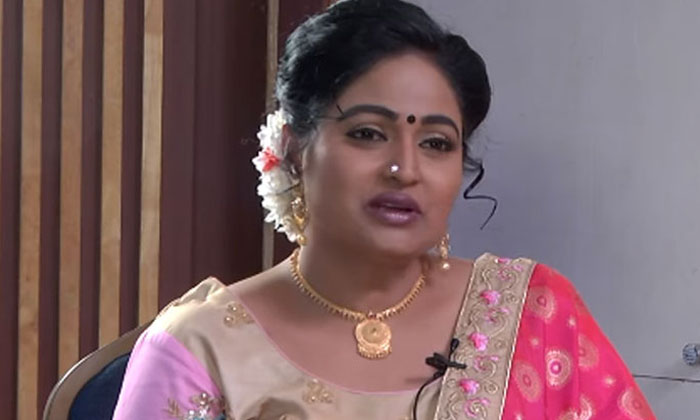  Divyavani Shocking Comments Goes Viral In Social Media Details Here Goes Viral-TeluguStop.com