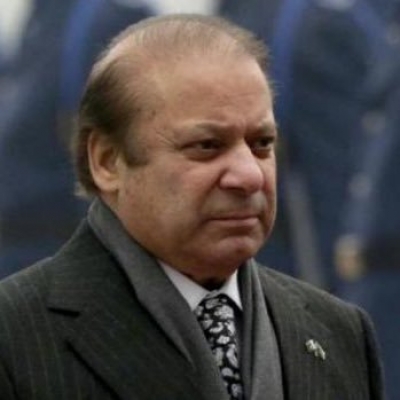  Gen Faiz, Gen Bajwa Responsible For Pakistan's Mess: Nawaz-TeluguStop.com