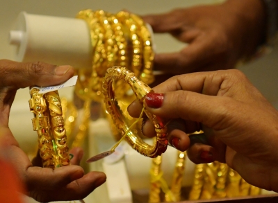  'gold Prices On The Upward Trend, To Touch Rs 60,000/10 Gms Soon'-TeluguStop.com