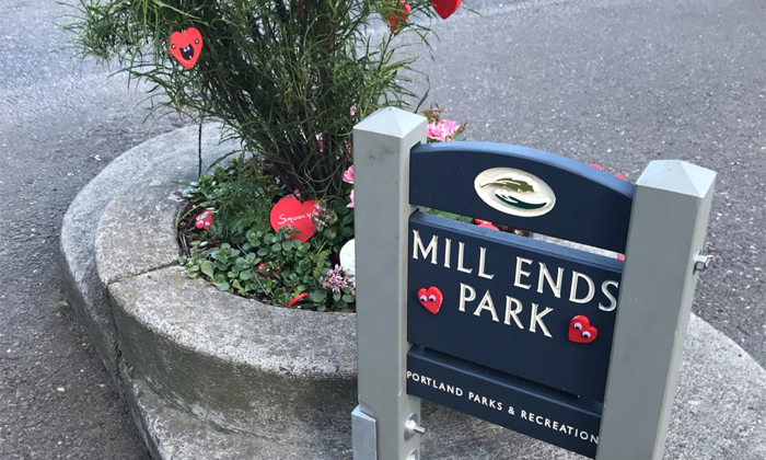  Guinness Record For Smallest Park In The World Mill Ends Park Details, Mill Ends-TeluguStop.com