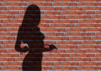 Gurugram: Sex Racket Busted; 18 Women, 2 Managers Held Among 27 Gurugram: Sex Racket Busted; 18 Women, 2 Managers Held Among 27-TeluguStop.com