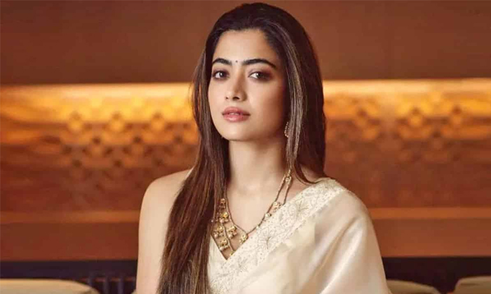 Heroine Rashmka Mandanna Strong Counter To Trollers Details,rashmika,kollywood, Heroine Rashmka Mandanna Strong Counter To Trollers Details,rashmika,kollywood,-TeluguStop.com