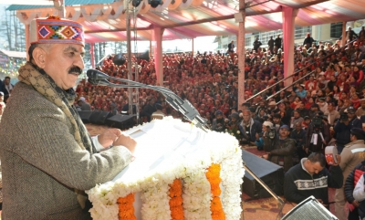  Himachal Cm Donates Salary For Students's Education-TeluguStop.com