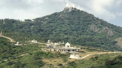  Jain Saint Protesting Declaration Of Sammed Shikhar As Tourist Spot Passes Away-TeluguStop.com