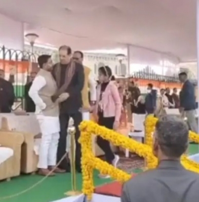  ‘kissa Kursi Ka’ At R-day Function In Lucknow-TeluguStop.com