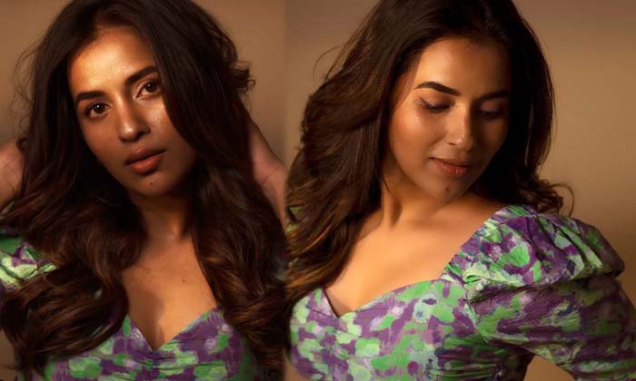 Hit 2 Actress Komalee Prasad Photoshoot With Natural Look Without Makeup ,hit 2, Hit 2 Actress Komalee Prasad Photoshoot With Natural Look Without Makeup ,hit 2,-TeluguStop.com