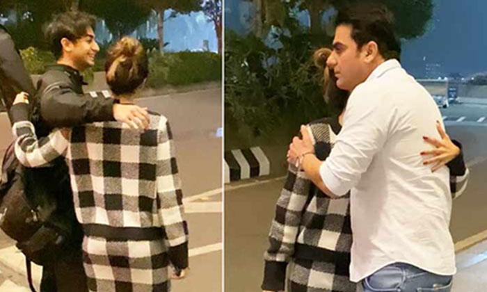  Malika Ex Husband Arbaaz Khan Hugs Each And Other In Mumbai Airport ,malika Aror-TeluguStop.com