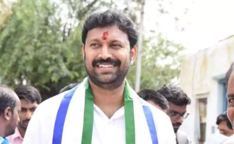  Kadapa Mp Avinash Reddy Before Cbi Today-TeluguStop.com