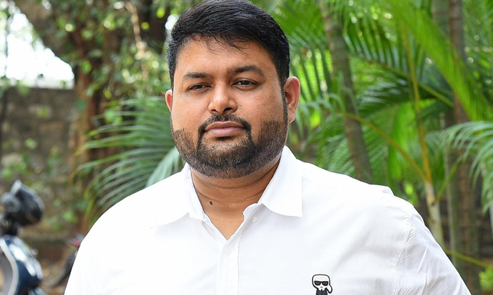  Thaman Promised Six Sixers For vijay Varisu , Vamsi Paidipally, Kollywood ,vara-TeluguStop.com