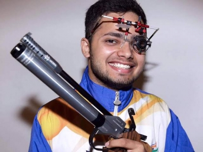  My Brother Manish Inspired Me To Take Up Shooting, Says Shiva Narwal-TeluguStop.com