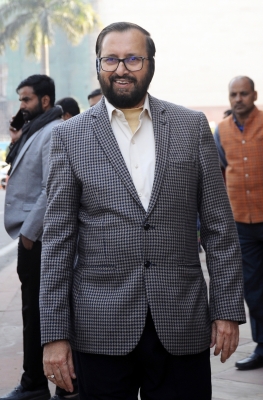  No Plans At All To Remove Kerala Bjp Chief Surendran: Javadekar-TeluguStop.com