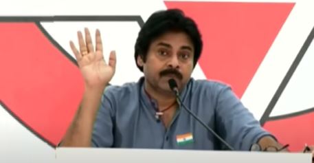 Pawan Kalyan's Warning To Ycp Leaders Pawan Kalyan's Warning To Ycp Leaders-TeluguStop.com