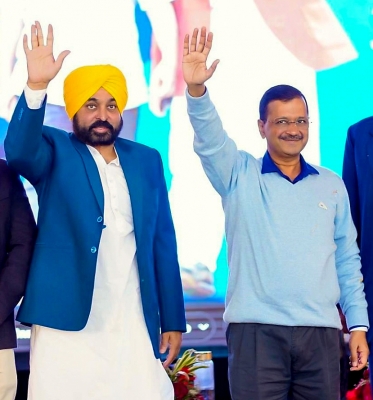  Punjab, Delhi Cms Dedicate 400 More Aam Aadmi Clinics-TeluguStop.com