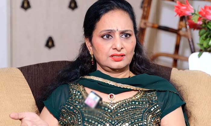 Telugu Actressbaby, Senioractress, Krishna, Tollywood-Movie
