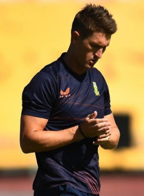  South Africa All-rounder Dwaine Pretorius Announces Retirement From Internationa-TeluguStop.com