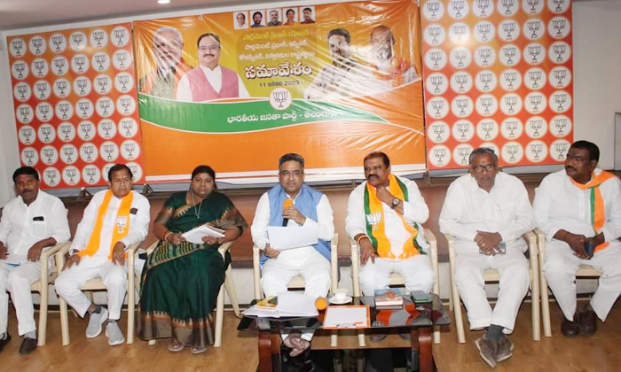 Telugu Amith Sha, Bandi Sanjay, Congress, Modhi, Sunil Bansal, Telangana, Telang