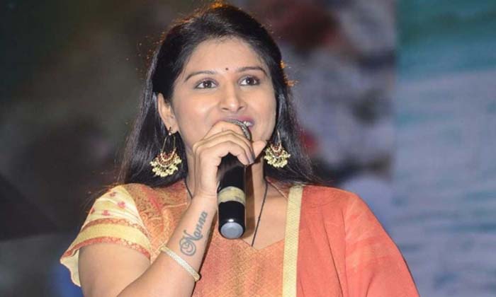  Do You Know The Remuneration Taken By Singer Mangli For One Song ,singer Mangli-TeluguStop.com
