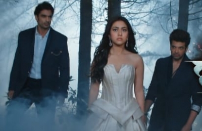  'the Vampire Diaries' With Werewolves: Netizens React To 'ishq Mein Ghayal'-TeluguStop.com