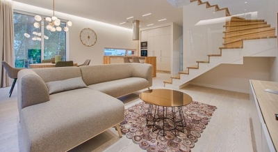  Timeless Pieces From Gauri Khan Designs-TeluguStop.com