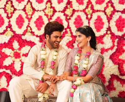  Tollywood Actor Sharwanand Gets Engaged To Us-based Techie-TeluguStop.com