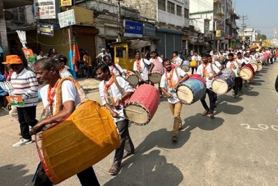 Top Bjp, Cong, Cpi-m Leaders File Papers For Feb 16 Assembly Polls Top Bjp, Cong, Cpi-m Leaders File Papers For Feb 16 Assembly Polls-TeluguStop.com