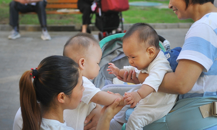  Unmarried People Can Legally Have Children In China Sichuan Details, China, Key-TeluguStop.com