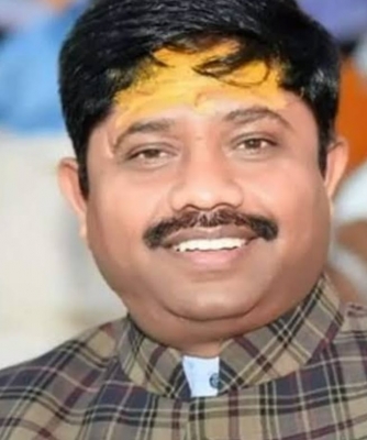  Up Minister Convicted, Gets One-year Jail Term-TeluguStop.com