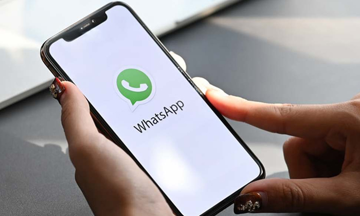  Whats App Adds Two New Features Camera Mode And Block Shortcut Details, Whatsapp-TeluguStop.com