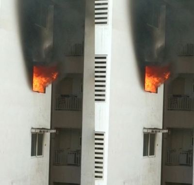 Woman Found Dead, Husband Critical In Ahmedabad Woman Found Dead, Husband Critical In Ahmedabad-TeluguStop.com